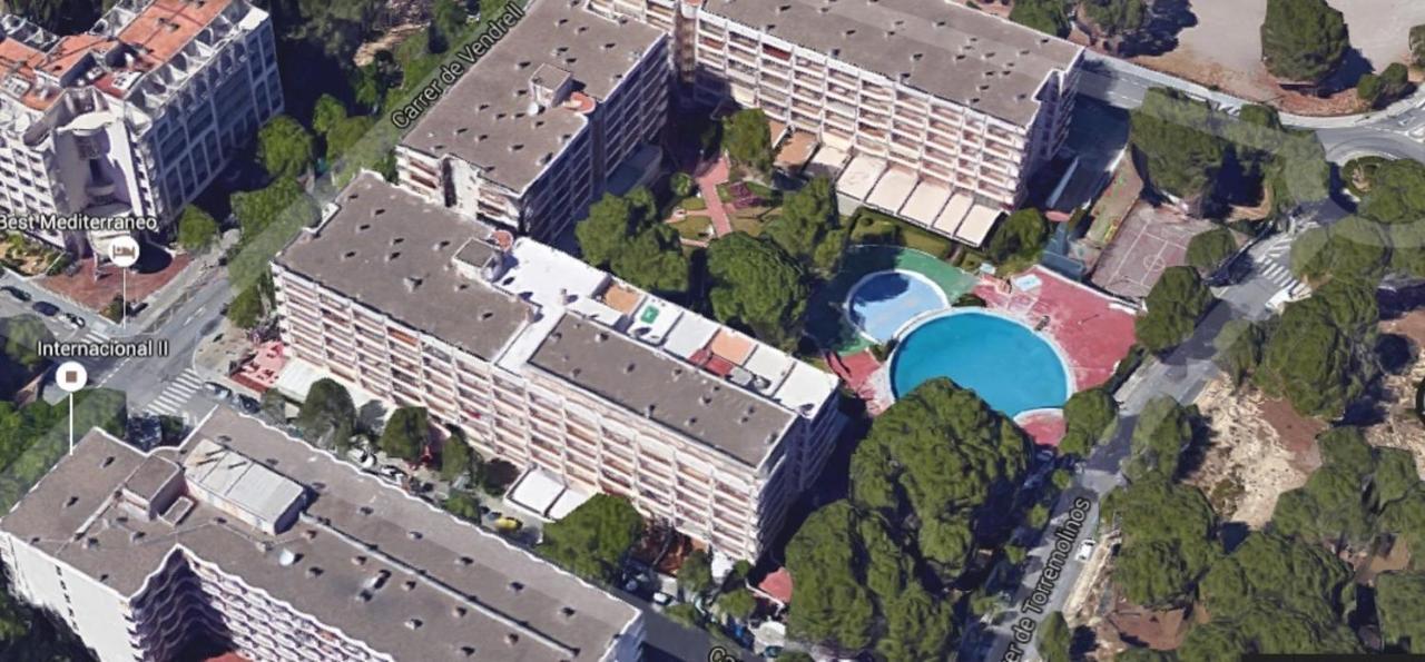 Familidays 002 La Masia Salou Exterior foto